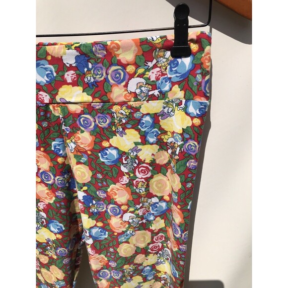 LulaRoe Disney Women's Daisy Duck  Allover Print High-Rise Leggings Size Curvy - Picture 2 of 6
